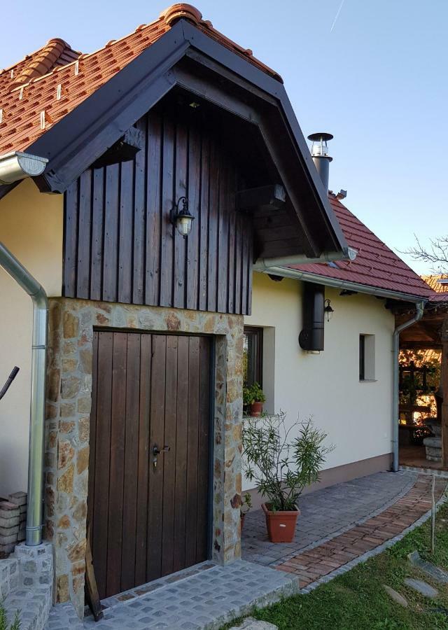 Apartma Lipek Pristava Exterior foto